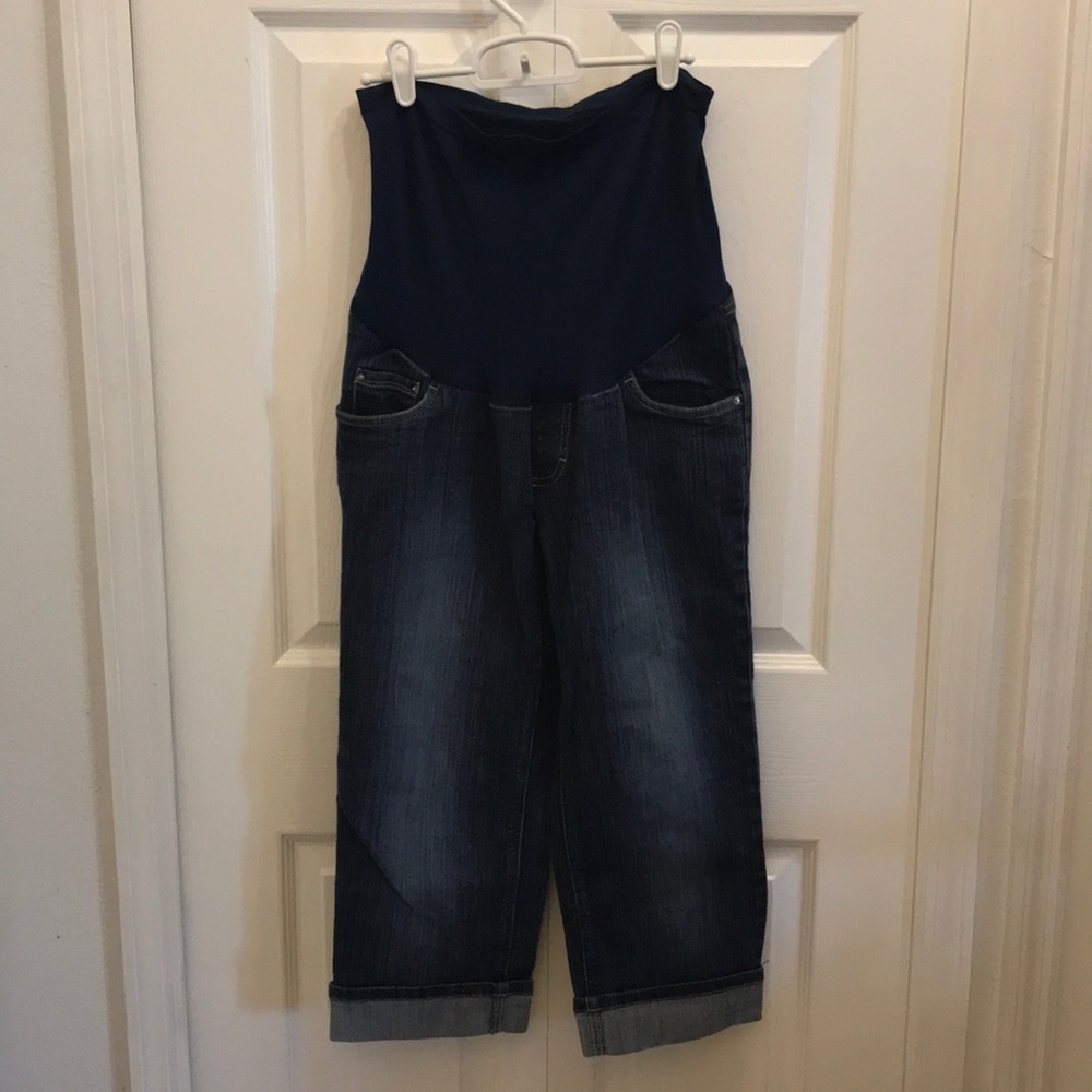 Oh Baby by Motherhood Jean Capri Pants